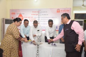 WORLD BLOOD DONATION DAY: आईएएस भवन में ब्लड डोनेशन कैंप, 190 यूनिट ब्लड का संग्रह